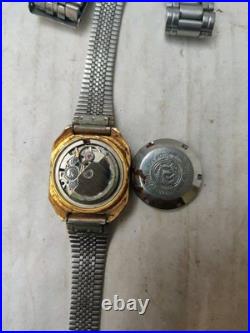 13x Vintage Mechanical Watch Movements For Parts or Repair Mixed Jewels or Brand