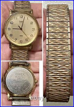 17pc Vintage TIMEX Watch Lot Mens Ladies Mechanical Quartz AS IS PARTS/REPAIRS