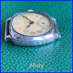 1931 Elgin Grade 485 4/0S Engraved Cushion Case Art Deco Watch for PARTS /REPAIR