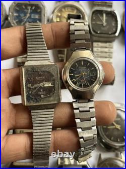 55+ Vintage Scrap Watches Lot Mixed Brands Parts Repair Broken Cosmetic As-Is 55+ Vintage Scrap Watches Lot Mixed Brands Parts Repair Broken Cosmetic As-Is