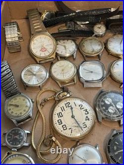 Big Vintage Mixed Watch Lot For Repair Parts Or Working Looks To Be Mostly Men