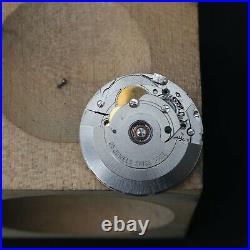 Genuine ETA 2834-2 Watch Movement Swiss Made For Parts Repairs Good Balance