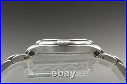 Gucci 9040L Silver Dial Quartz 26mm Swiss Ladies Watch For Parts for Repair