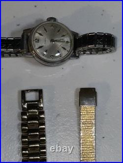 Lot Of Watches (NOT WORKING) For Parts Or Repair (A-5)