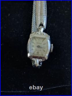 Lot of watches for parts or repair TISSOT BULOVA GRUEN SEIKO men's and women's