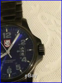 Luminox Series 1820 Sapphire Blue Dial Watch Non Working For parts/Repair
