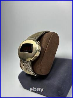 Parts/Repair Rare Jaeger Lecoultre 10k GF Master Quartz LED Watch