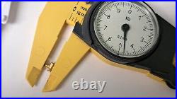 Patek Phillippe Pushers 18k see photos for watch repair/parts