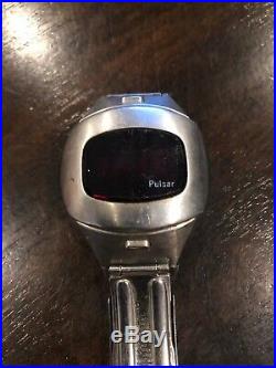 Pulsar led p4 wristwatch as is for parts or repair stainless steel case 37x45mm