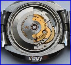 REVUE THOMMEN ref. S7723B MEN wristwatch S77/28 with bracelet for parts or repair