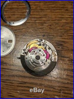ROLEX 1570 MOVEMENT Needs repaired FOR PARTS