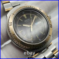 Seiko SQ Sports 100 Mens Vintage Two-Tone Quartz Watch 8123-6040 PARTS/ REPAIR Seiko SQ Sports 100 Mens Vintage Two-Tone Quartz Watch 8123-6040 PARTS/ REPAIR
