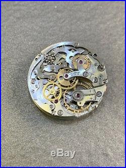 Universal Geneve Chronograph TriCompax Movement Cal 285 Running For Parts Repair
