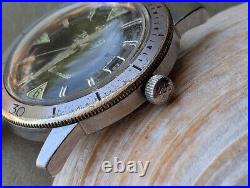 Vintage 1960's Zodiac Sea Wolf Diver withMint Dial, Signed Crown FOR PARTS/REPAIR