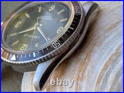 Vintage 1966 Caravelle M6 Sea Hunter Devil Diver withPatina, Runs FOR PARTS/REPAIR