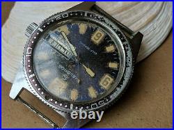 Vintage 1970s Helbros Day-Date German Diver Watch withWarm Patina FOR PARTS/REPAIR