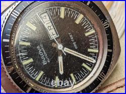 Vintage 1973 Bulova Day-Date Devil Diver Watch withSigned Crown FOR PARTS/REPAIR