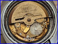 Vintage 1973 Bulova Day-Date Devil Diver Watch withSigned Crown FOR PARTS/REPAIR