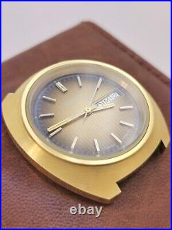 Vintage Bulova Automatic Swiss Made Wrist Watch Repair or Parts