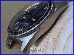 Vintage Helbros Day-Date Diver Watch withElgin AS 1914, Keeps Time FOR PARTS/REPAIR