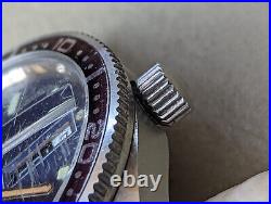 Vintage Helbros Day-Date Diver Watch withElgin AS 1914, Keeps Time FOR PARTS/REPAIR