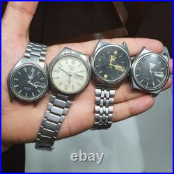 Vintage Lot of 10 Vintage Seiko 5 Automatic Men's Japan Watches For Parts Repair Vintage Lot of 10 Vintage Seiko 5 Automatic Men's Japan Watches For Parts Repair
