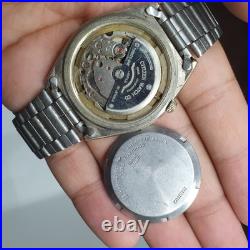 Vintage Lot of 10 Vintage Seiko 5 Automatic Men's Japan Watches For Parts Repair Vintage Lot of 10 Vintage Seiko 5 Automatic Men's Japan Watches For Parts Repair