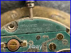 Vintage Piaget Watch Quartz Movement Cal V8 7 Jewels. For Parts Repair. CL76