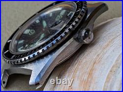 Vintage Rene Rochard 5 ATM Diver Watch withMassive Case, Runs FOR PARTS/REPAIR