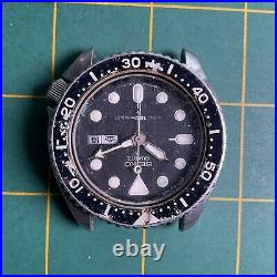 Vintage Seiko Quartz Diver 7548-7000 For Parts Or Repair Watch 72