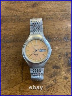 Vintage Seiko Quartz VFA 3823-7001 Watch For Parts / Repair