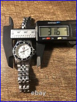 Vintage TAG HEUER Women's Swiss Watch 200M Dive WD1413-G-20 Parts Or Repair