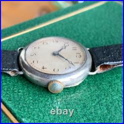 Vintage Tavannes Trench Style Wristwatch 15 Jewels Runs for PARTS / REPAIR