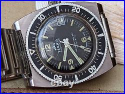 Vintage Tiara Aqua-Guard 660 Diver Watch withPatina, Runs Strong FOR PARTS/REPAIR