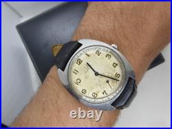 Vintage Universal Genève 1950s Hand-Wind Watch For parts or repair Vintage Universal Genève 1950s Hand-Wind Watch For parts or repair