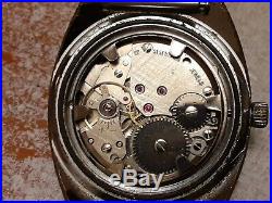 Vintage Waltham 17 jeweled manual wristwatch watch divers date parts repair