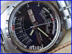 Vintage Wittnauer 2000 Dress Watch withBlue Dial, Orig Band, Runs FOR PARTS/REPAIR