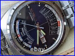 Vintage Wittnauer 2000 Dress Watch withBlue Dial, Orig Band, Runs FOR PARTS/REPAIR