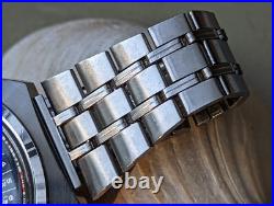 Vintage Wittnauer 2000 Dress Watch withBlue Dial, Orig Band, Runs FOR PARTS/REPAIR