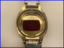 Vintage pulsar led ladies watch case & bracelet only as is for parts or repair