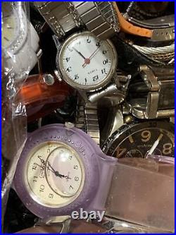 Watch Lot of 100 Watches For Parts Or Repair Some Need Batteries