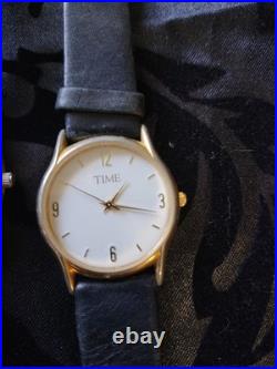 Watches for parts or repair, Ten Total