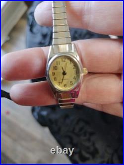 Watches for parts or repair, Ten Total