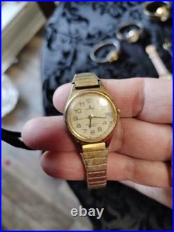 Watches for parts or repair, Ten Total