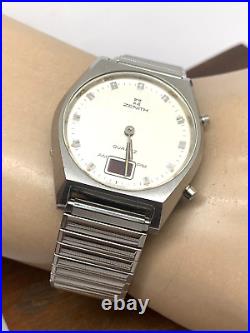 Zenith Mens Watch Vintage 1970s Swiss Quartz 504GL Silver Steel FOR REPAIR PARTS