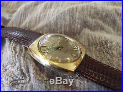 Zenith Surf cal. 2562PC Vintage 70s automatic watch for parts or repairs
